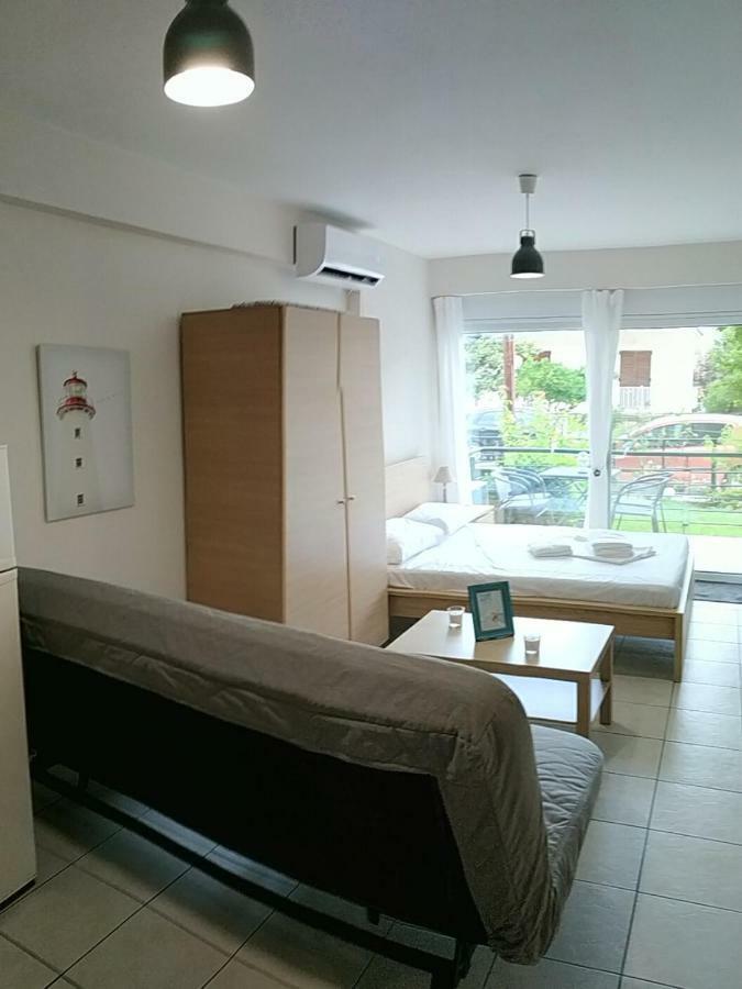 Ourania'S Apartments Камена-Вурла Екстер'єр фото