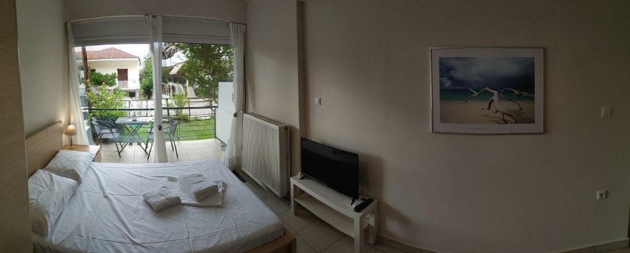 Ourania'S Apartments Камена-Вурла Екстер'єр фото